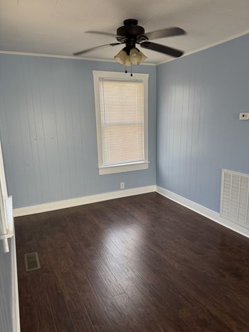 226 Cumberland Dr, Lebanon, TN 37087