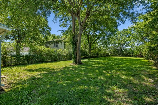 226 Cumberland Dr, Lebanon, TN 37087