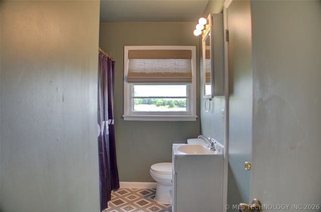 8947 E Oklahoma Place, Tulsa, OK 74115