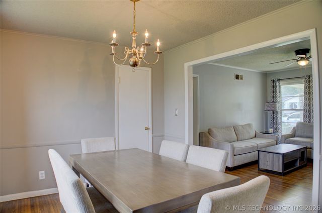 8947 E Oklahoma Place, Tulsa, OK 74115