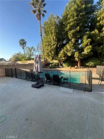 18611 Lassen, Northridge, CA 91324