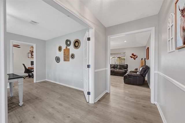 19111 Artesian Way, Humble, TX 77346