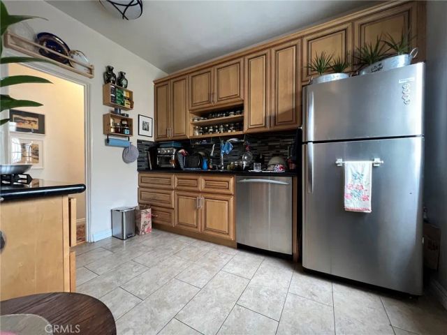 1347 N Mansfield, Los Angeles, CA 90028