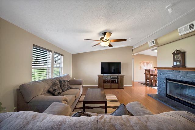 1300 Deborah Drive, Kaufman, TX 75142