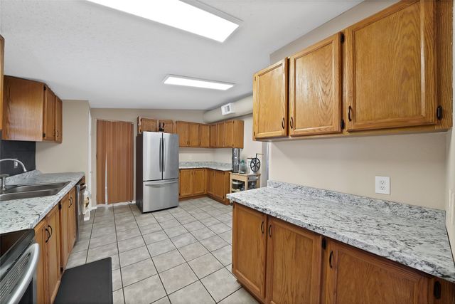 1300 Deborah Drive, Kaufman, TX 75142