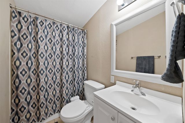 1300 Deborah Drive, Kaufman, TX 75142