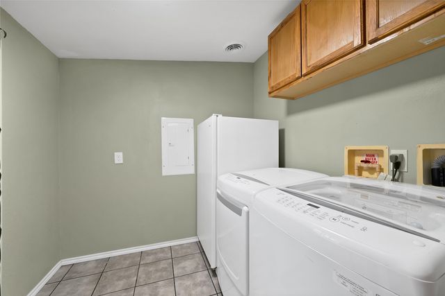 1300 Deborah Drive, Kaufman, TX 75142