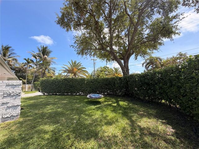 11445 N Bayshore Drive, North Miami, FL 33181