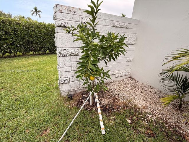 11445 N Bayshore Drive, North Miami, FL 33181