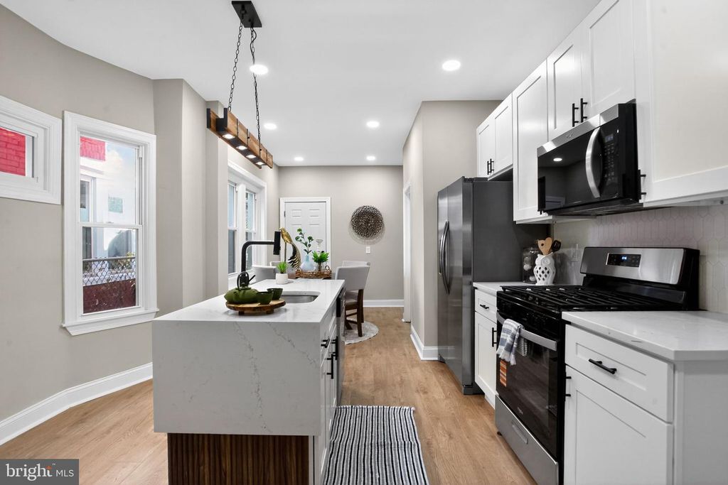 508 W KING ST, Philadelphia, PA 19144