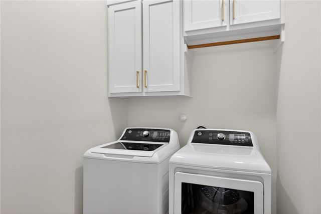 4021 Summit Dr, Corpus Christi, TX 78418