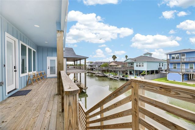 4021 Summit Dr, Corpus Christi, TX 78418