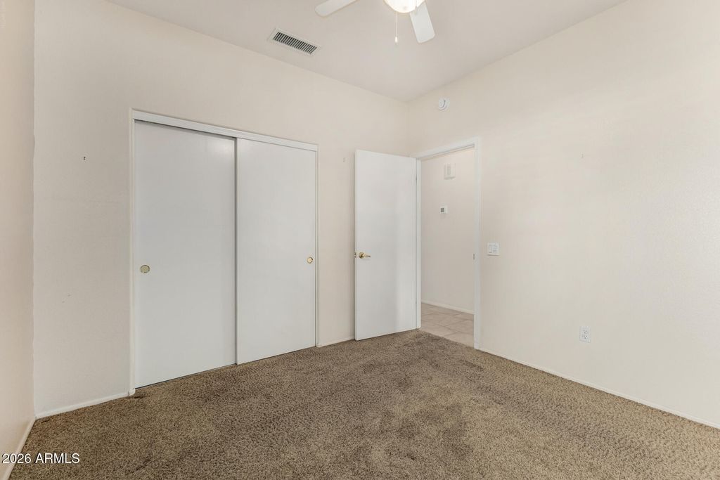 Image 23 of property listing at 15579 W VISTA GRANDE Lane, Surprise, AZ 85374