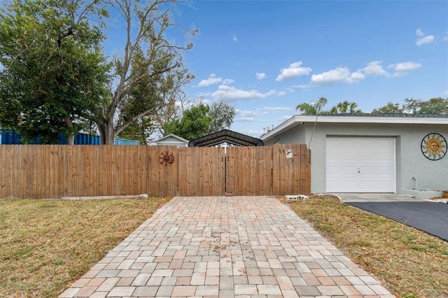12424 105TH STREET, Largo, FL 33773