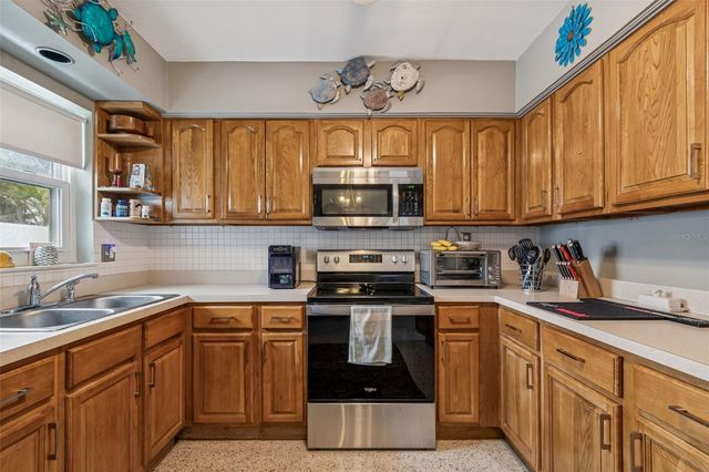 12424 105TH STREET, Largo, FL 33773