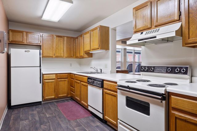 720 3rd Avenue NE 120, Minneapolis, MN 55413