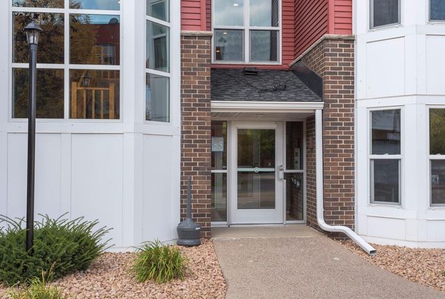 720 3rd Avenue NE 120, Minneapolis, MN 55413