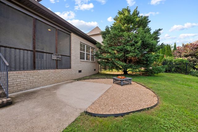 7002 Brindle Ridge Way, Spring Hill, TN 37174