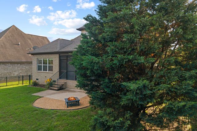 7002 Brindle Ridge Way, Spring Hill, TN 37174
