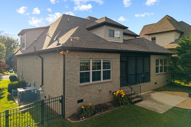 7002 Brindle Ridge Way, Spring Hill, TN 37174