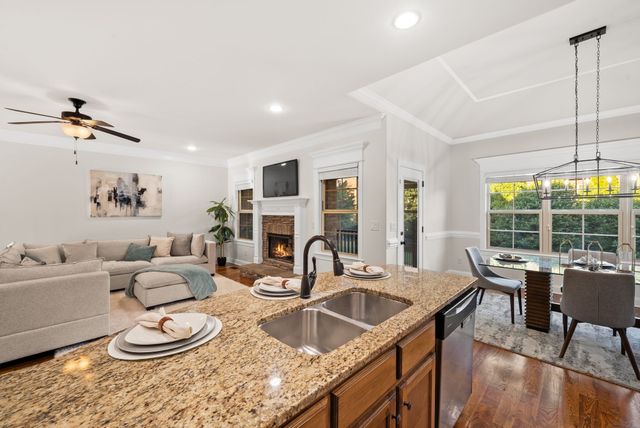 7002 Brindle Ridge Way, Spring Hill, TN 37174