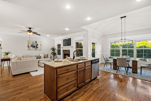 7002 Brindle Ridge Way, Spring Hill, TN 37174