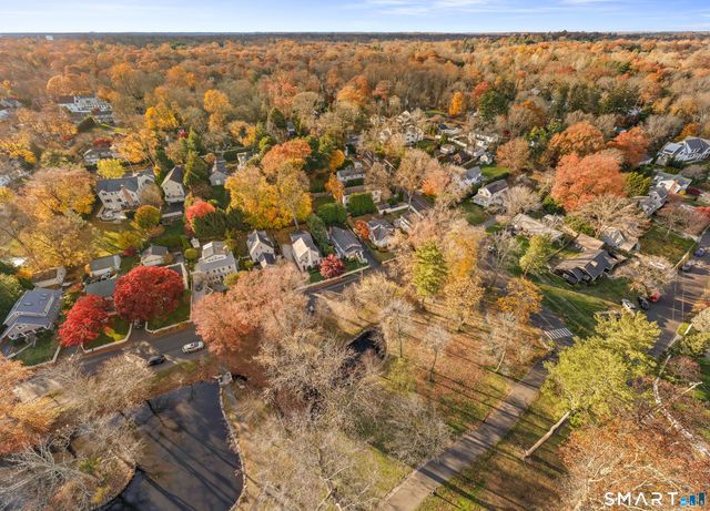 25 Lakeside Avenue, Darien, CT 06820