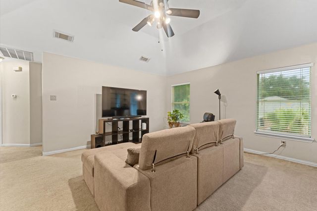 3820 Pin Oak Drive S, Pearland, TX 77581