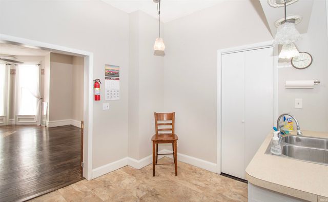 527 E Mitchell Street, Kendallville, IN 46755