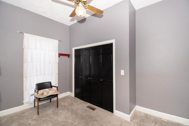 527 E Mitchell Street, Kendallville, IN 46755