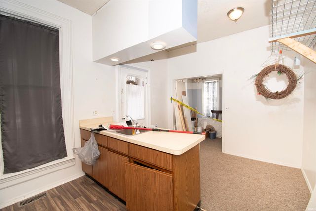 527 E Mitchell Street, Kendallville, IN 46755