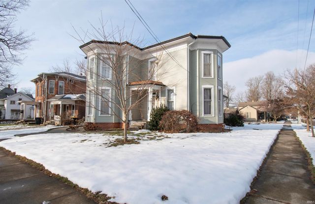 527 E Mitchell Street, Kendallville, IN 46755