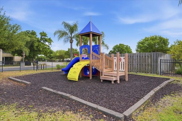 9607 HARBORDALE LANE, Riverview, FL 33578