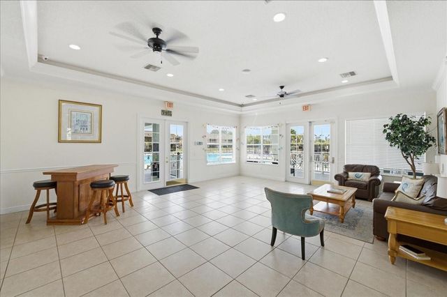 9607 HARBORDALE LANE, Riverview, FL 33578