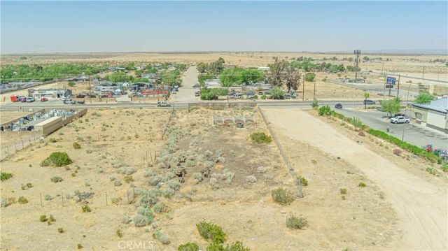 90 Palmdale Blvd, Sun Village, CA 93543