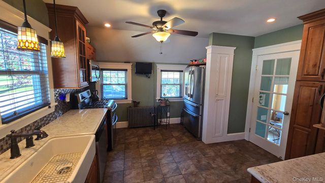 61 Highland Avenue, Patchogue, NY 11772
