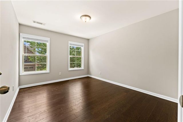 1326 Lanier Vista Drive, Buford, GA 30518