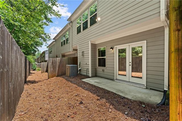 1326 Lanier Vista Drive, Buford, GA 30518