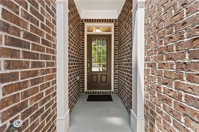 1326 Lanier Vista Drive, Buford, GA 30518