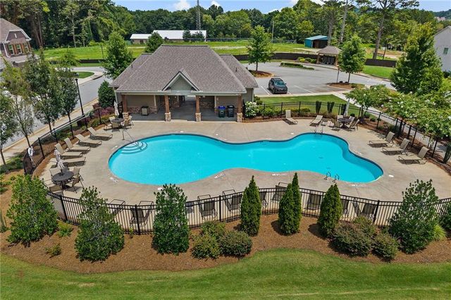 1326 Lanier Vista Drive, Buford, GA 30518
