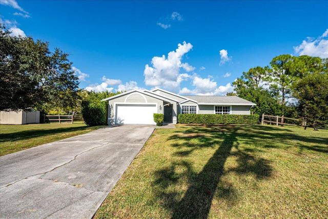 15211 92nd Court N, The Acreage, FL 33412