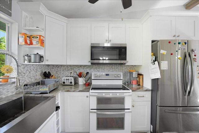 15211 92nd Court N, The Acreage, FL 33412