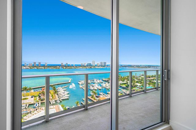 220 Lake Shore Drive 1508, Lake Park, FL 33403