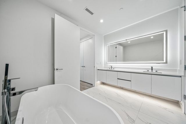 220 Lake Shore Drive 1508, Lake Park, FL 33403