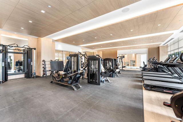 220 Lake Shore Drive 1508, Lake Park, FL 33403