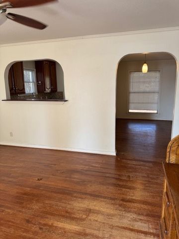 6615 Day Street, Dallas, TX 75227