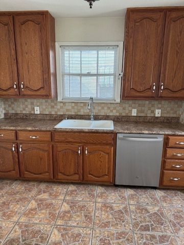 6615 Day Street, Dallas, TX 75227