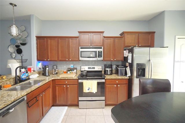 2709 LANTERN HILL AVENUE, Brandon, FL 33511