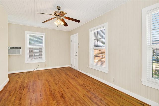 328 Del Mar Blvd, Corpus Christi, TX 78404