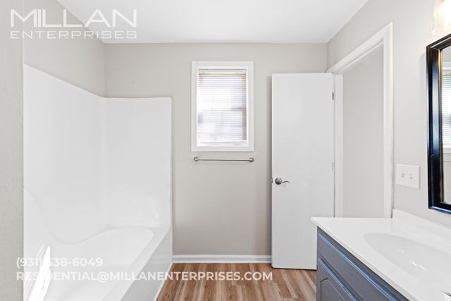 123 Union St, Clarksville, TN 37040